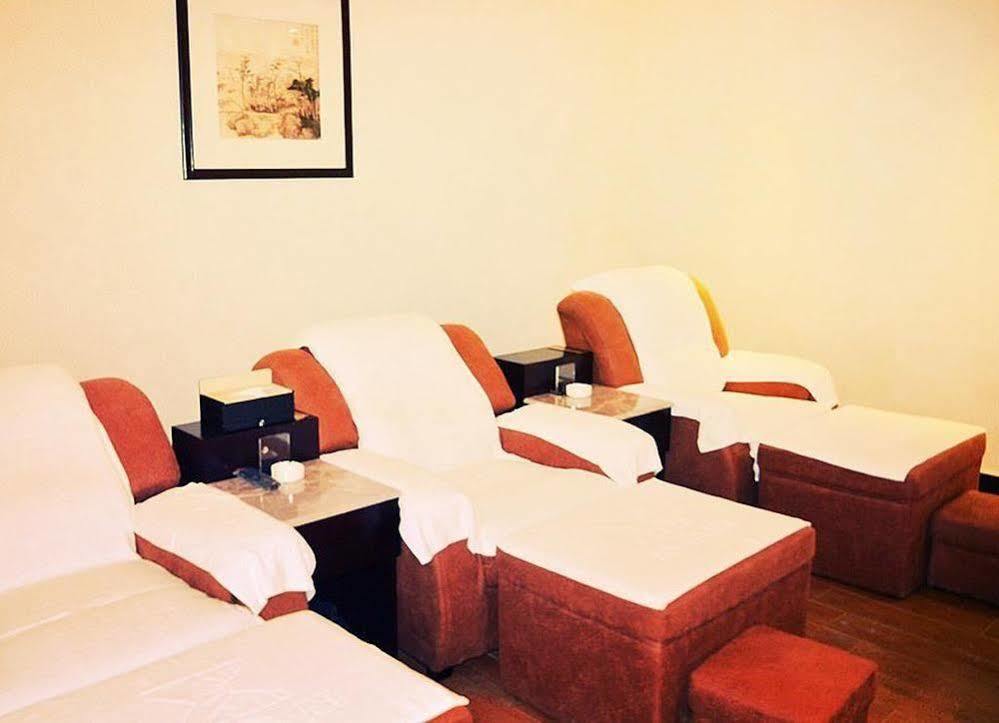 Dongguan Xiangkai Yuerong Hotel Humen Exterior photo